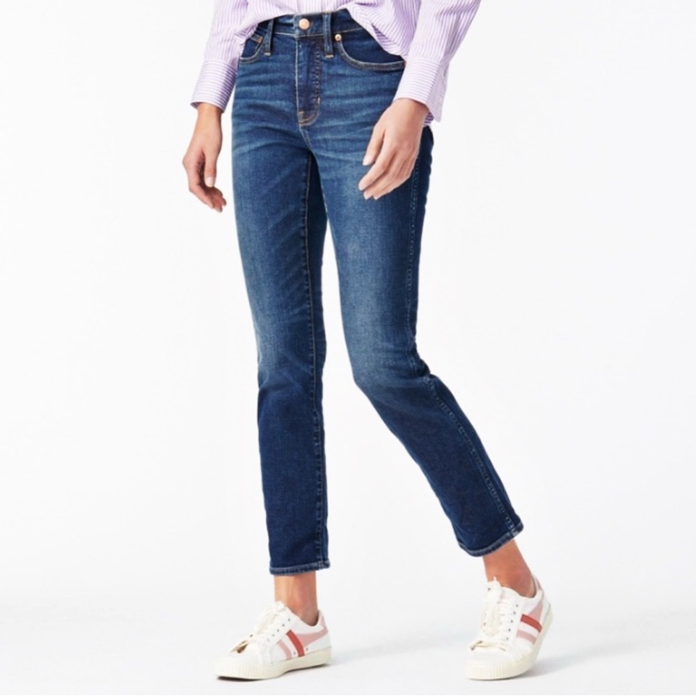 {J. Crew} 9" Vintage Straight in Bristol Wash Cigarette Stretch Denim Jeans